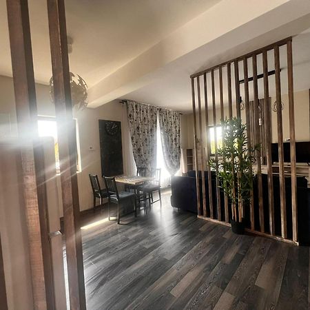 Dd Residence โอโตเปนี ภายนอก รูปภาพ